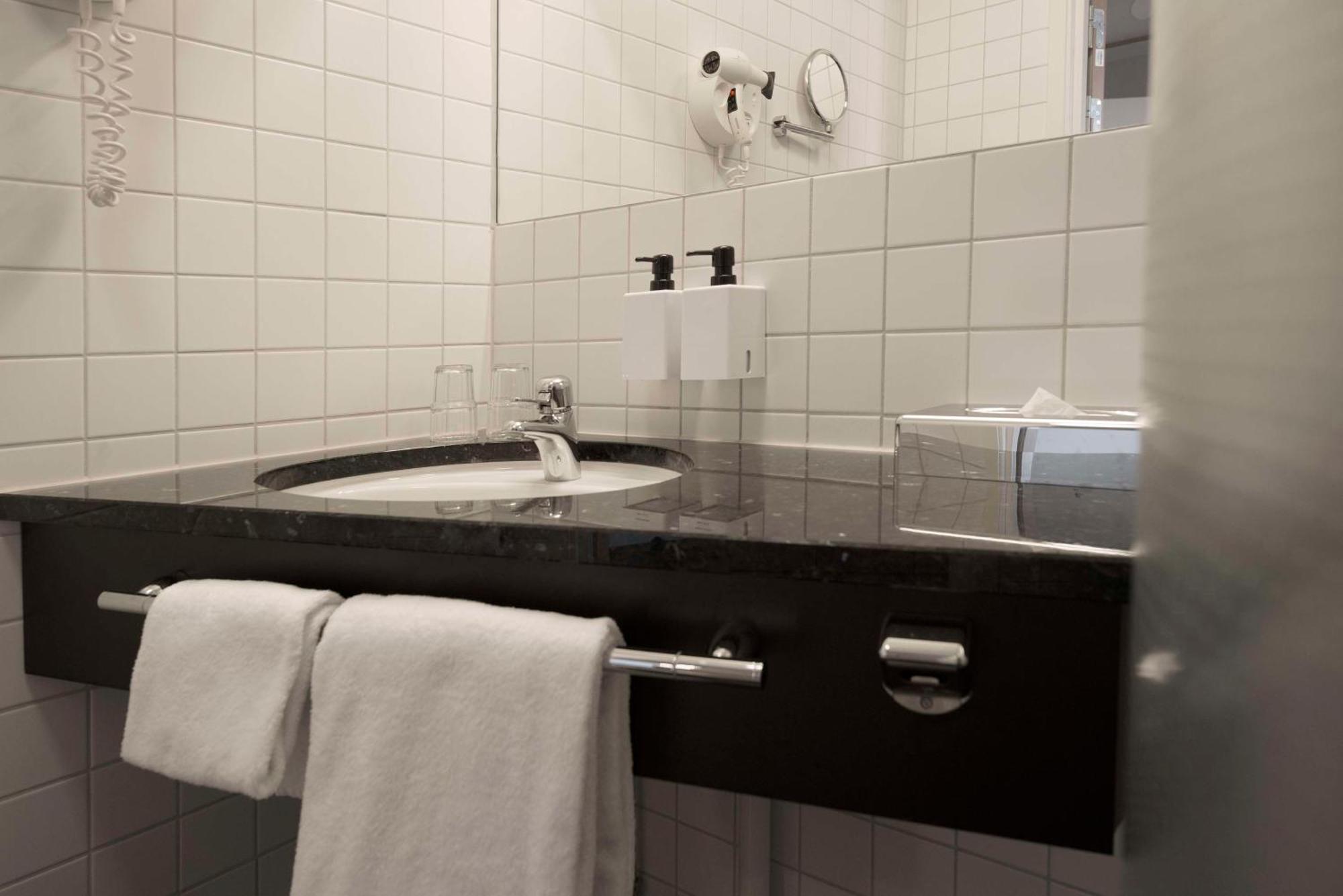 Scandic Hallandia Halmstad Ngoại thất bức ảnh